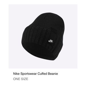 NWT Nike Cuffed Black Beanie